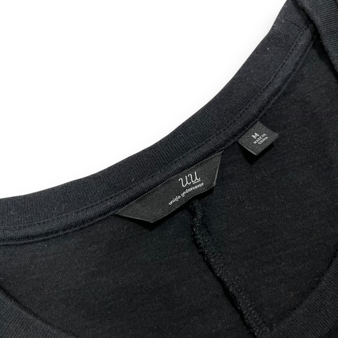 UNDERCOVER X Uniqlo Bones Logo T-Shirt 상품이미지4