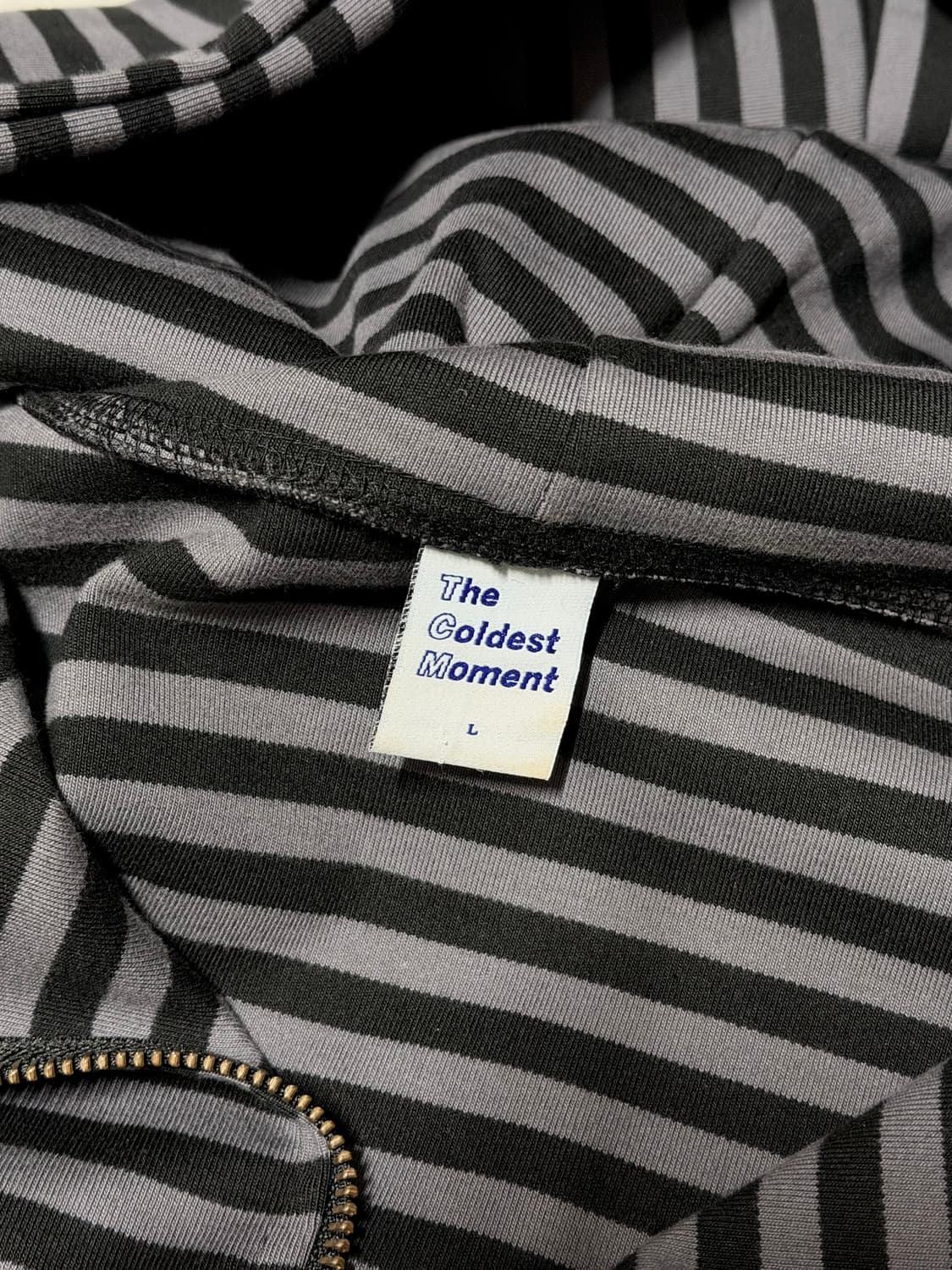더콜디스모먼트 스트라이프 후드 집업 상품이미지3