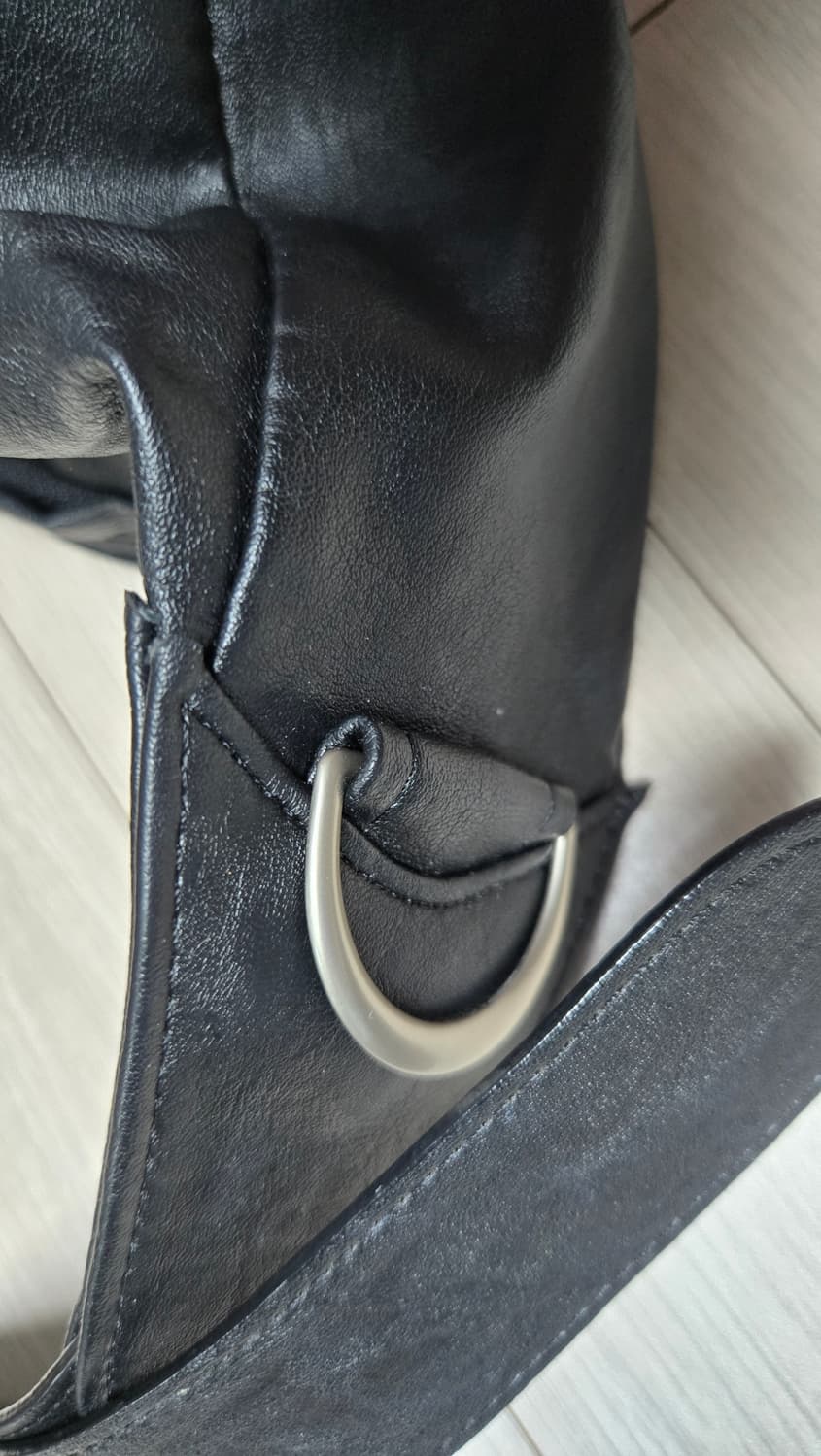 이우가마카라스 바나나백 상품이미지4