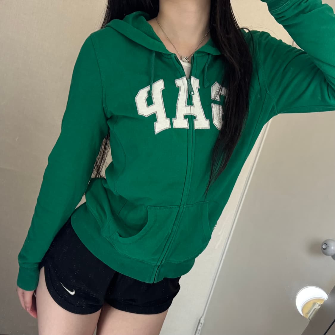 갭 GAP 로고 그린 후드집업 💚🍀 상품이미지3