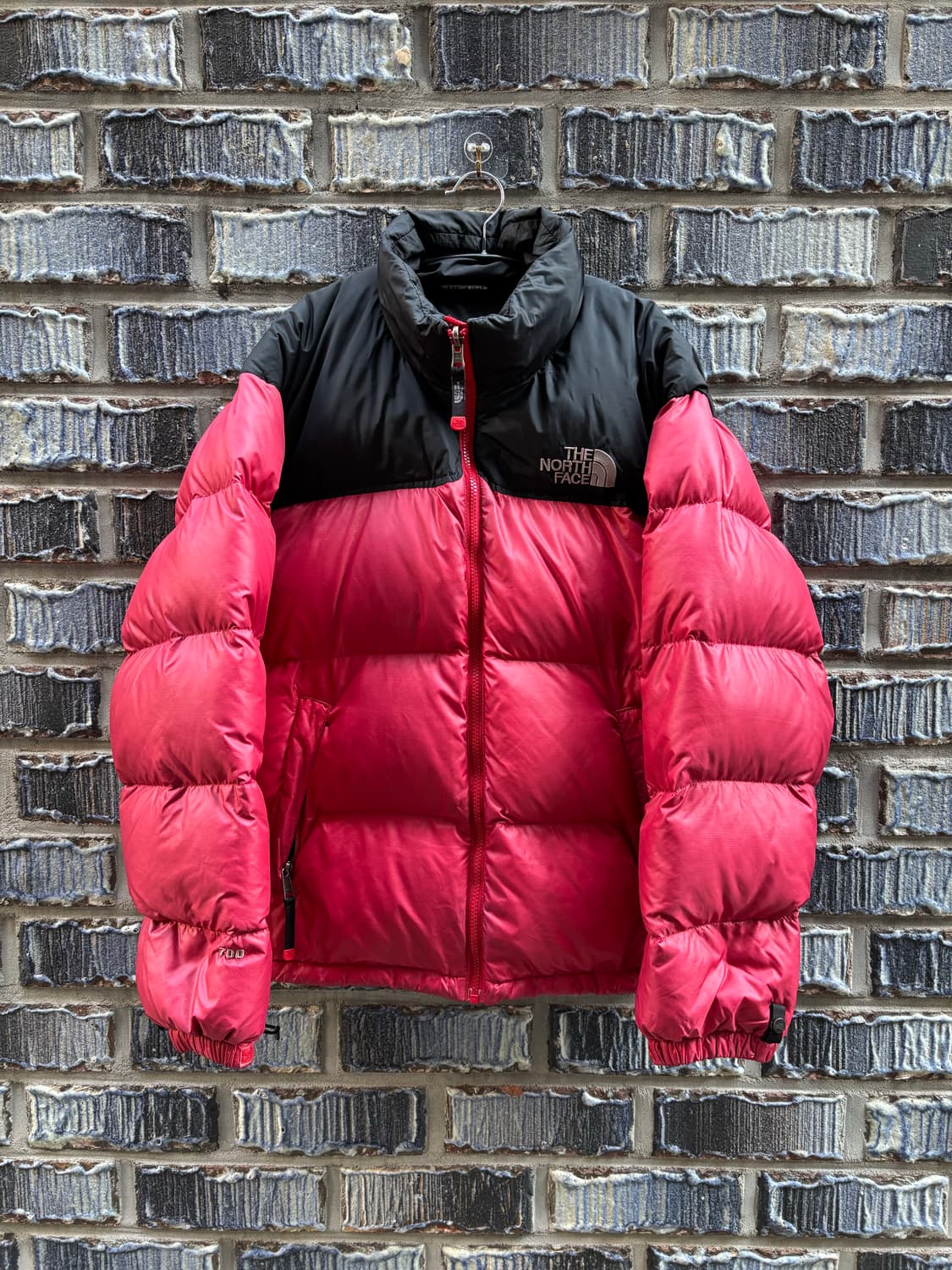 노스페이스 구형 눕시 700필파워 상품이미지1