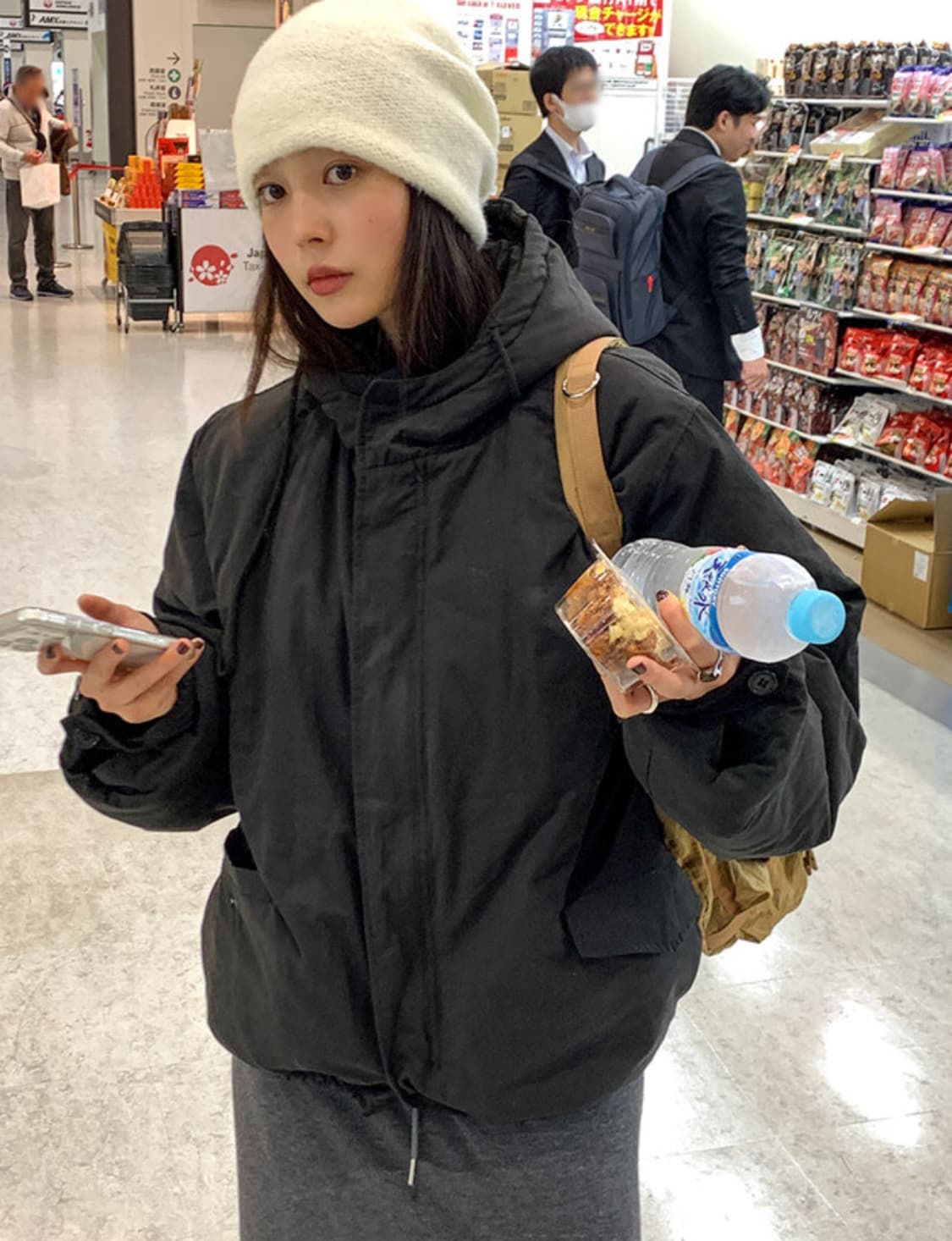 [택o 새상품] 나이니 카터2 후드 패딩 야상 점퍼 상품이미지2