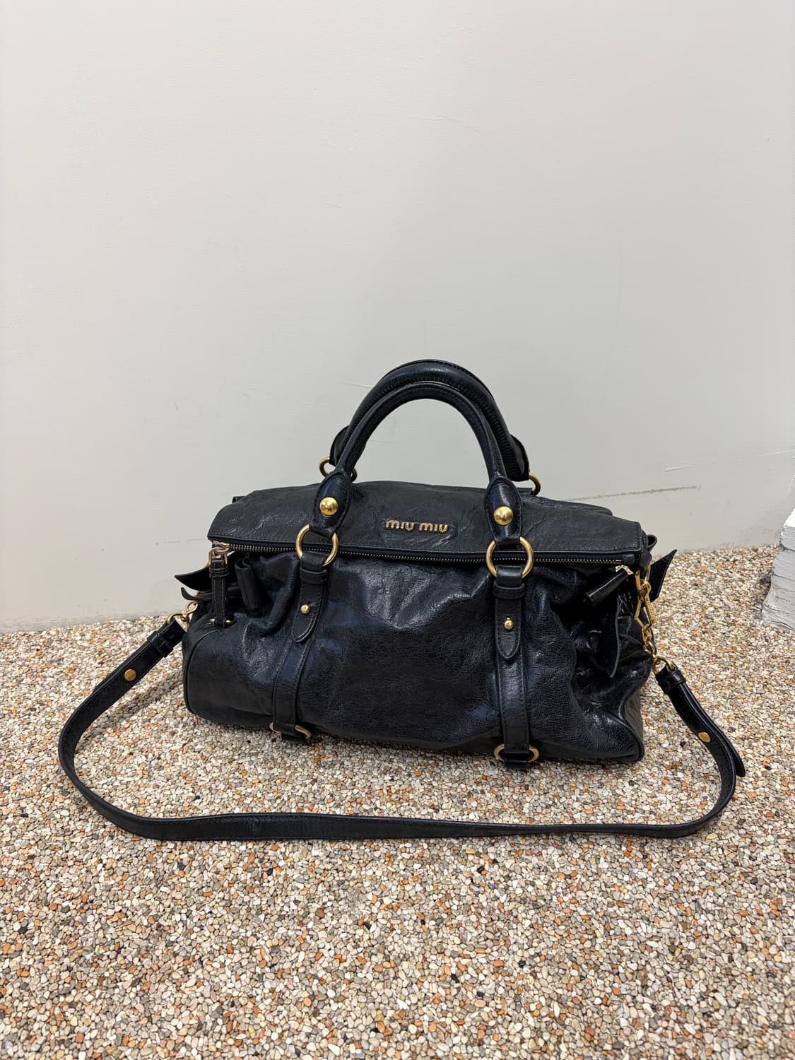 미우미우 비텔로 럭스 사첼백 토트 트로스 상품이미지3