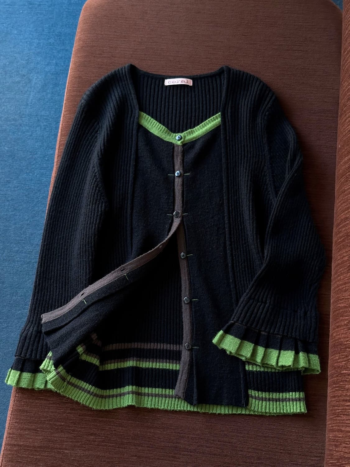 2way design fake layer knit top 상품이미지1