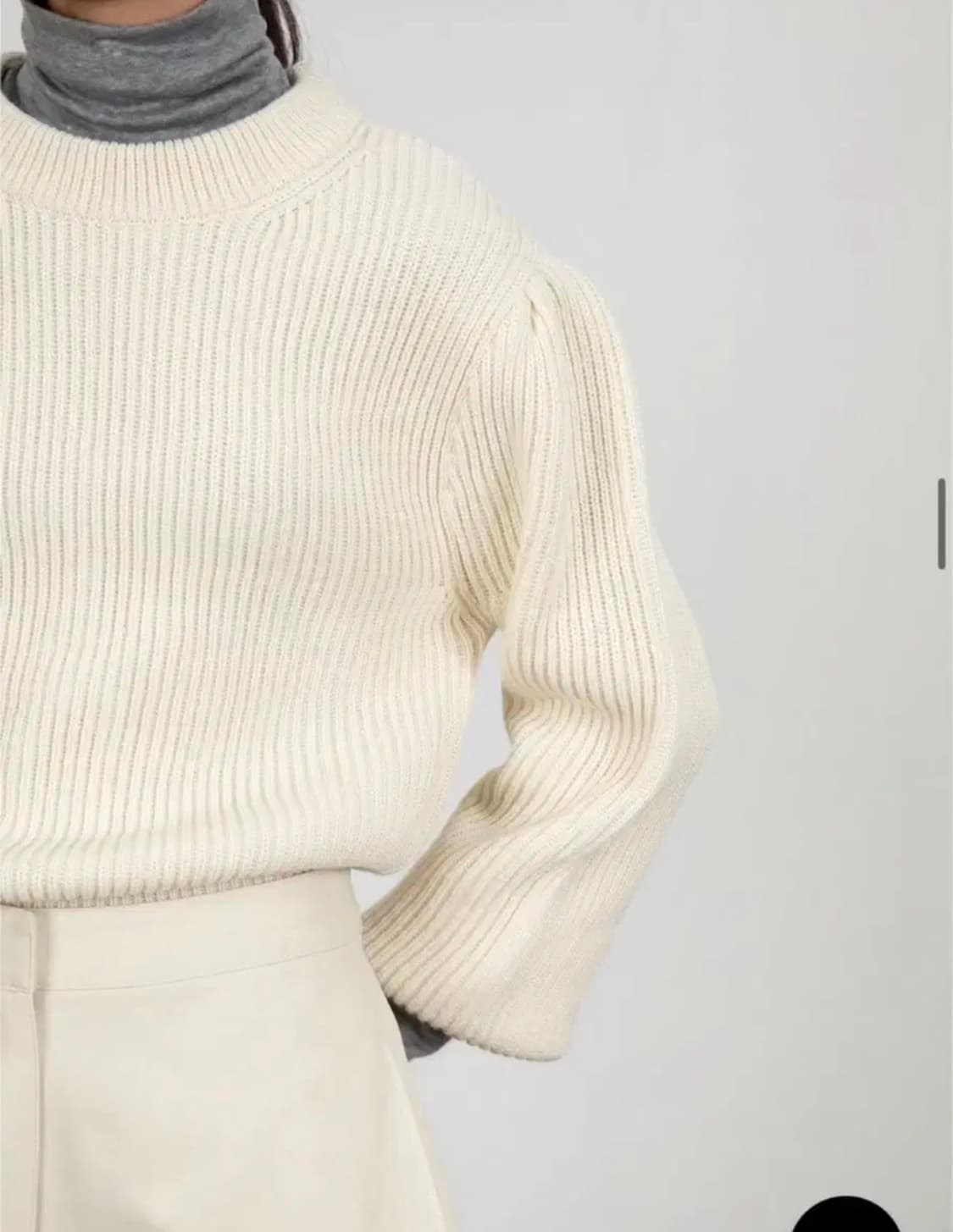 아모멘토amomento 하프넥니트 에크루 상품이미지3