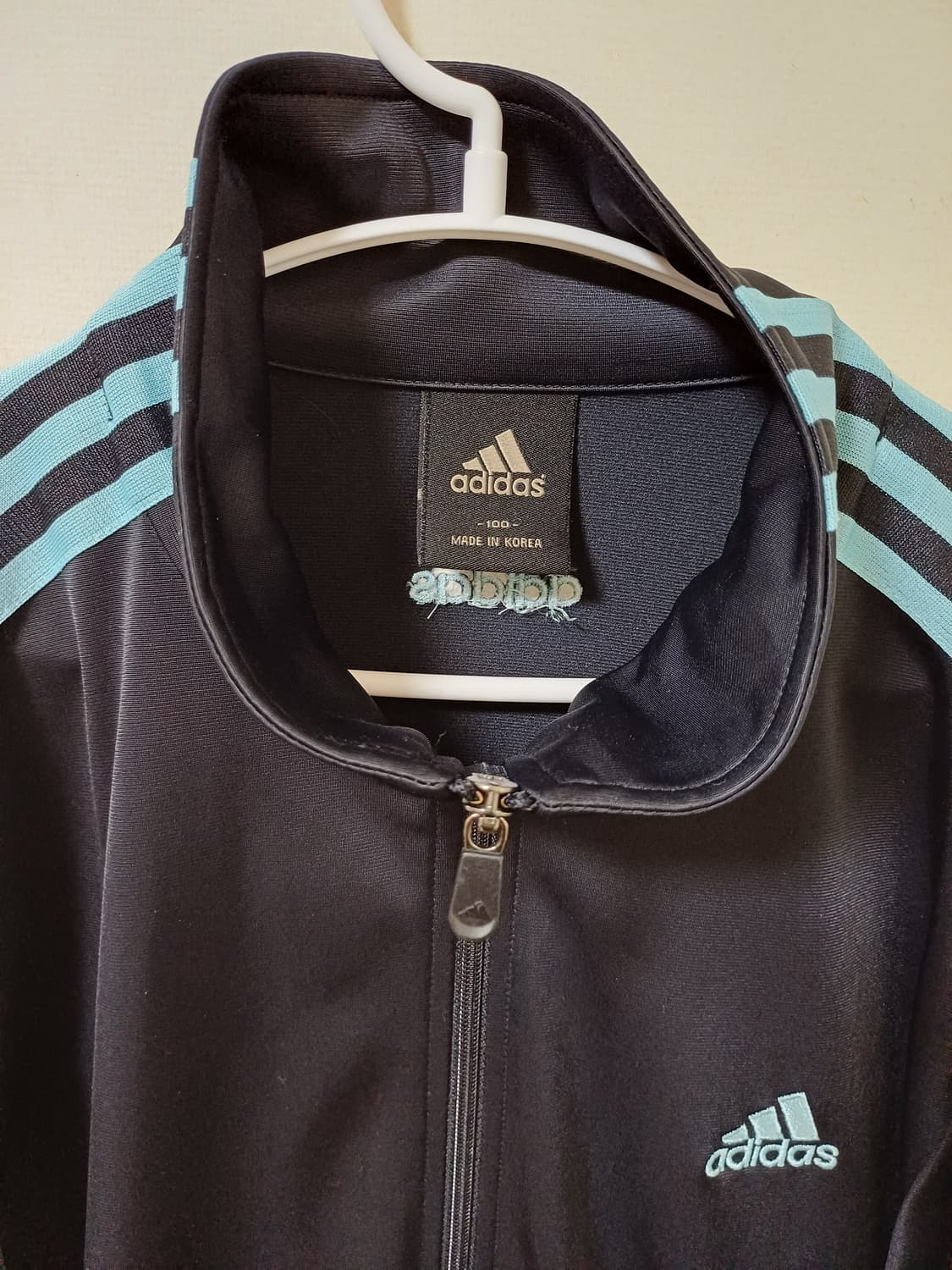 아디다스 시나모롤 트랙탑 져지 곤하 상품이미지2