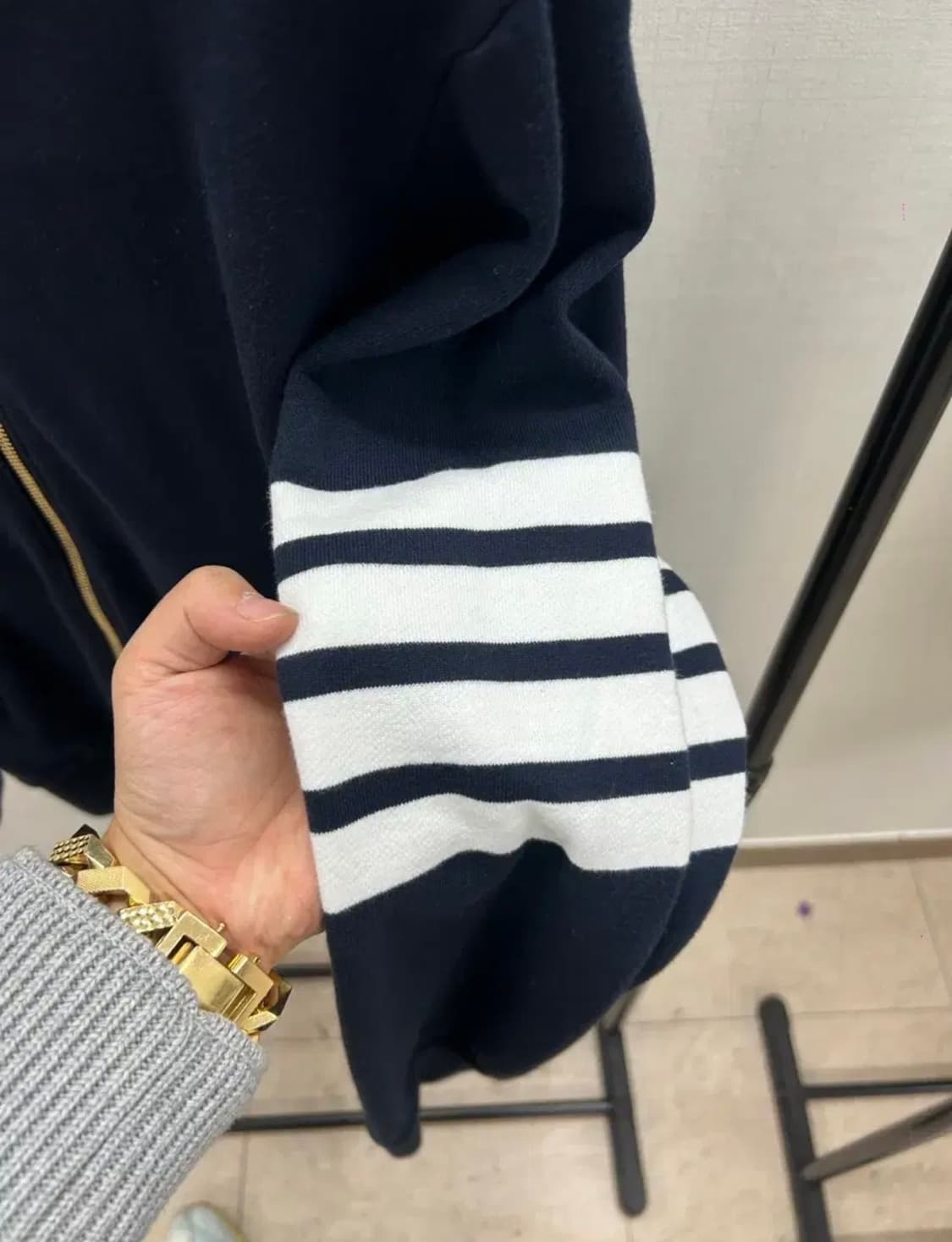 [정품/4] 톰브라운 블루종 자켓 상품이미지2