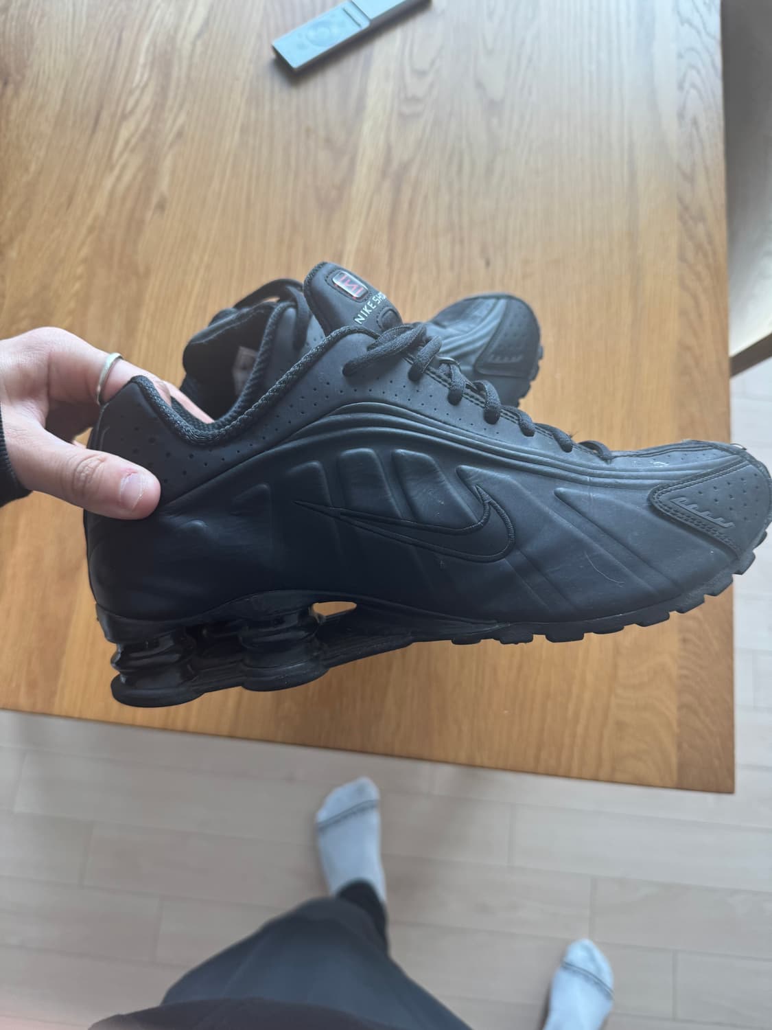 나이키 샥스 블랙 상품이미지3