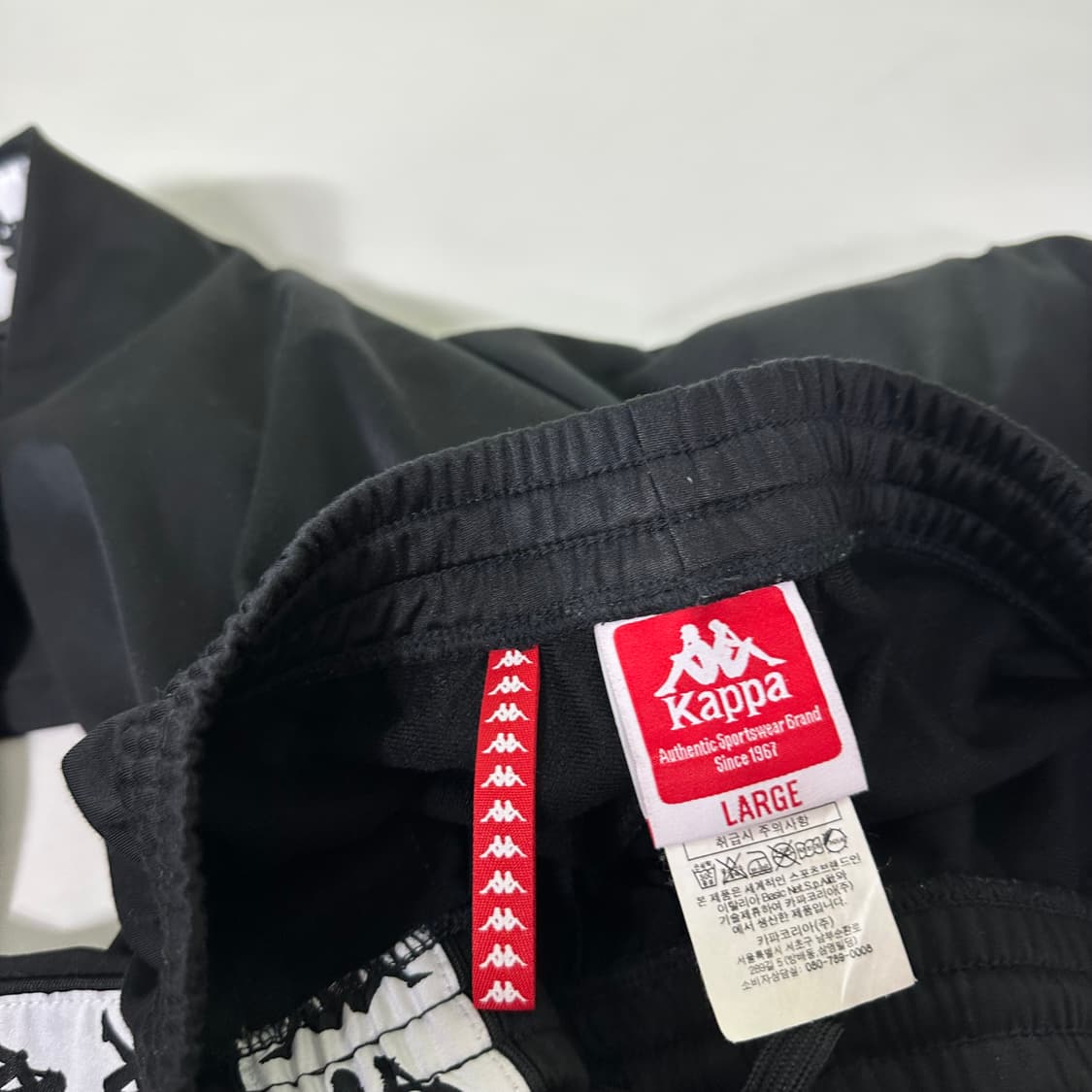 L 카파 검흰 레귤러핏 사이드로고 사이드라인 져지 트랙팬츠 상품이미지4