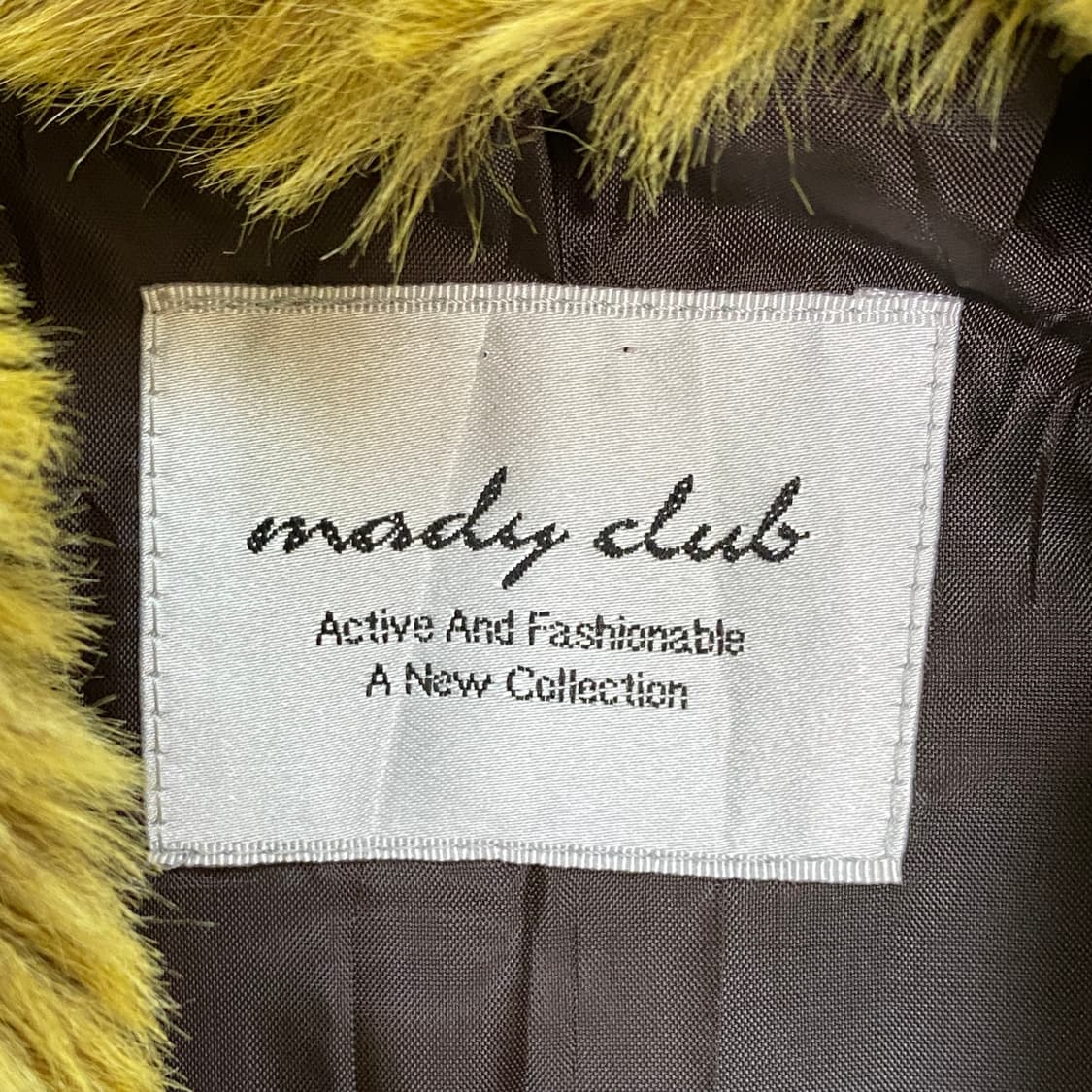 mady club 옐로우 퍼 트리밍 브라운 코트 상품이미지5