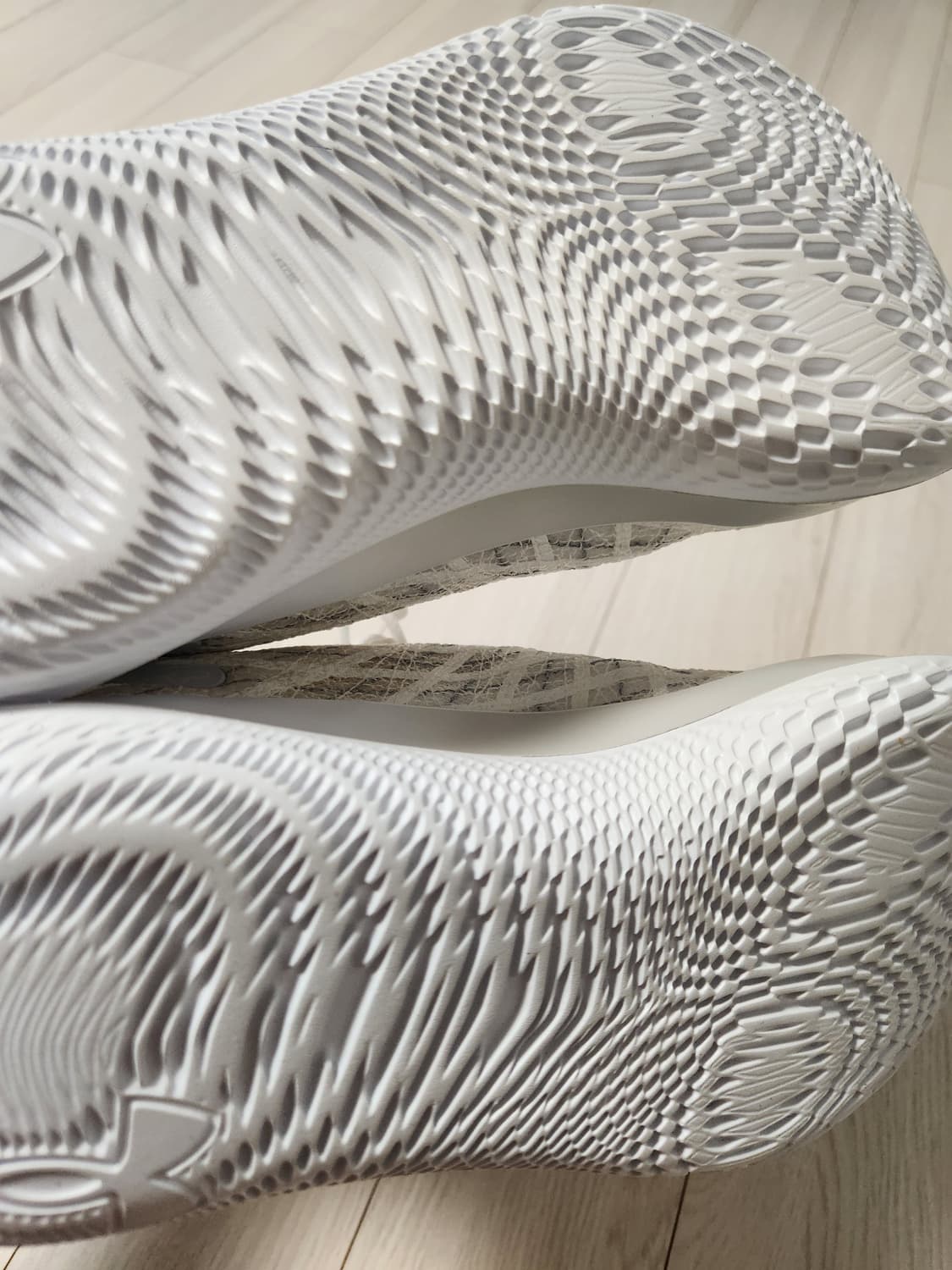 언더아머 운동화 UA Flow 벨로시티 윈드 2 CN 여성 러닝화 사이즈 상품이미지8