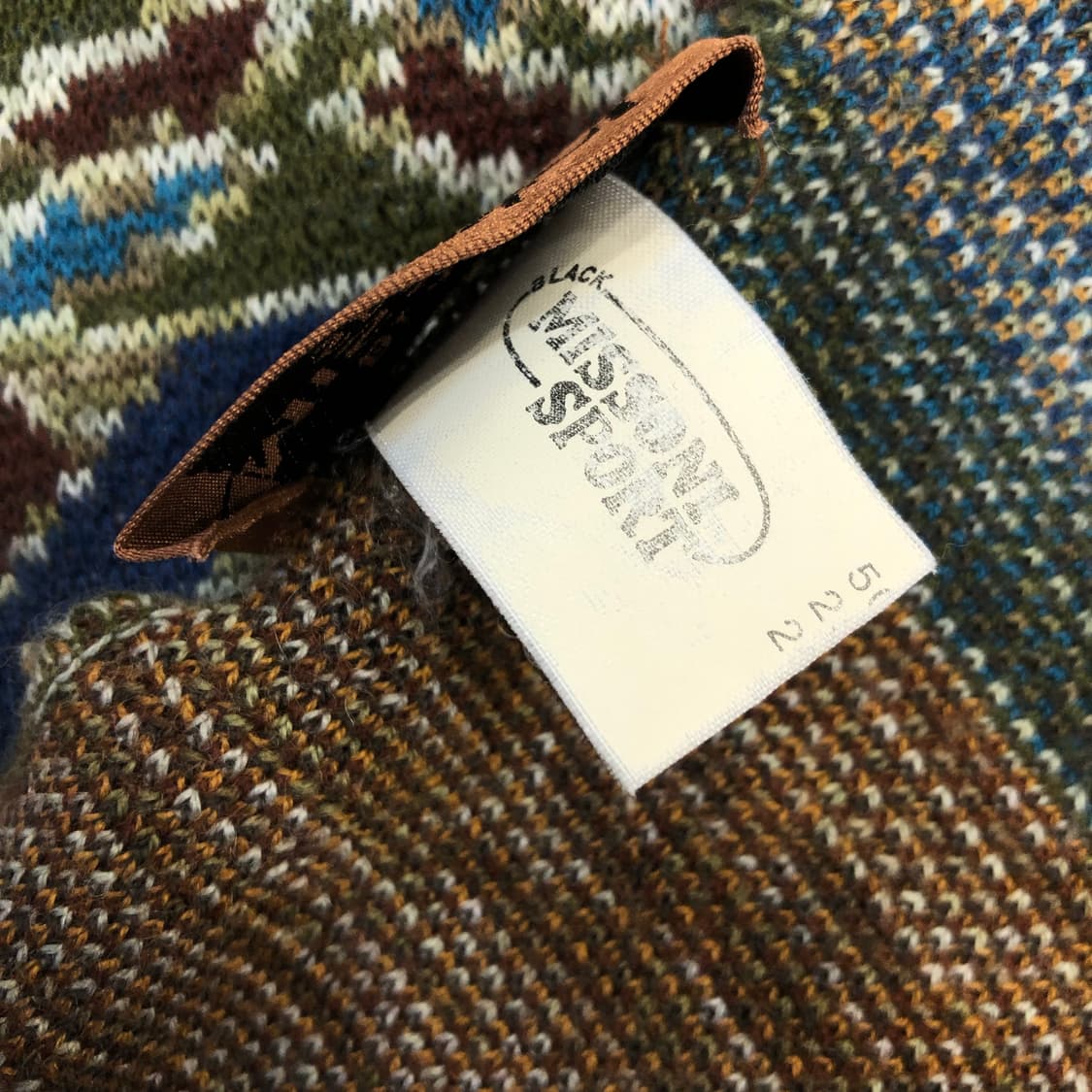 미쏘니 멀티컬러 울 패턴 머플러 상품이미지4