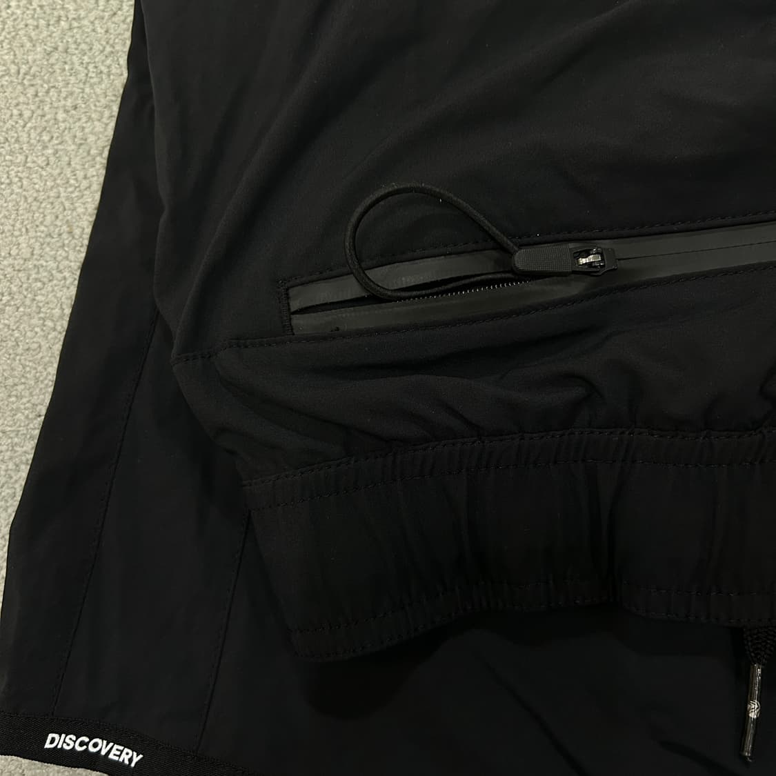 디스커버리 반바지  상품이미지3