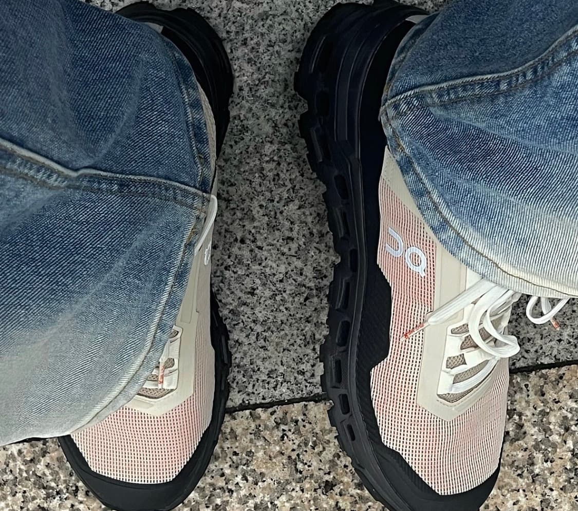 온 러닝 클라우드울트라 2 샌드블랙 EU44 280사이즈 상품이미지5