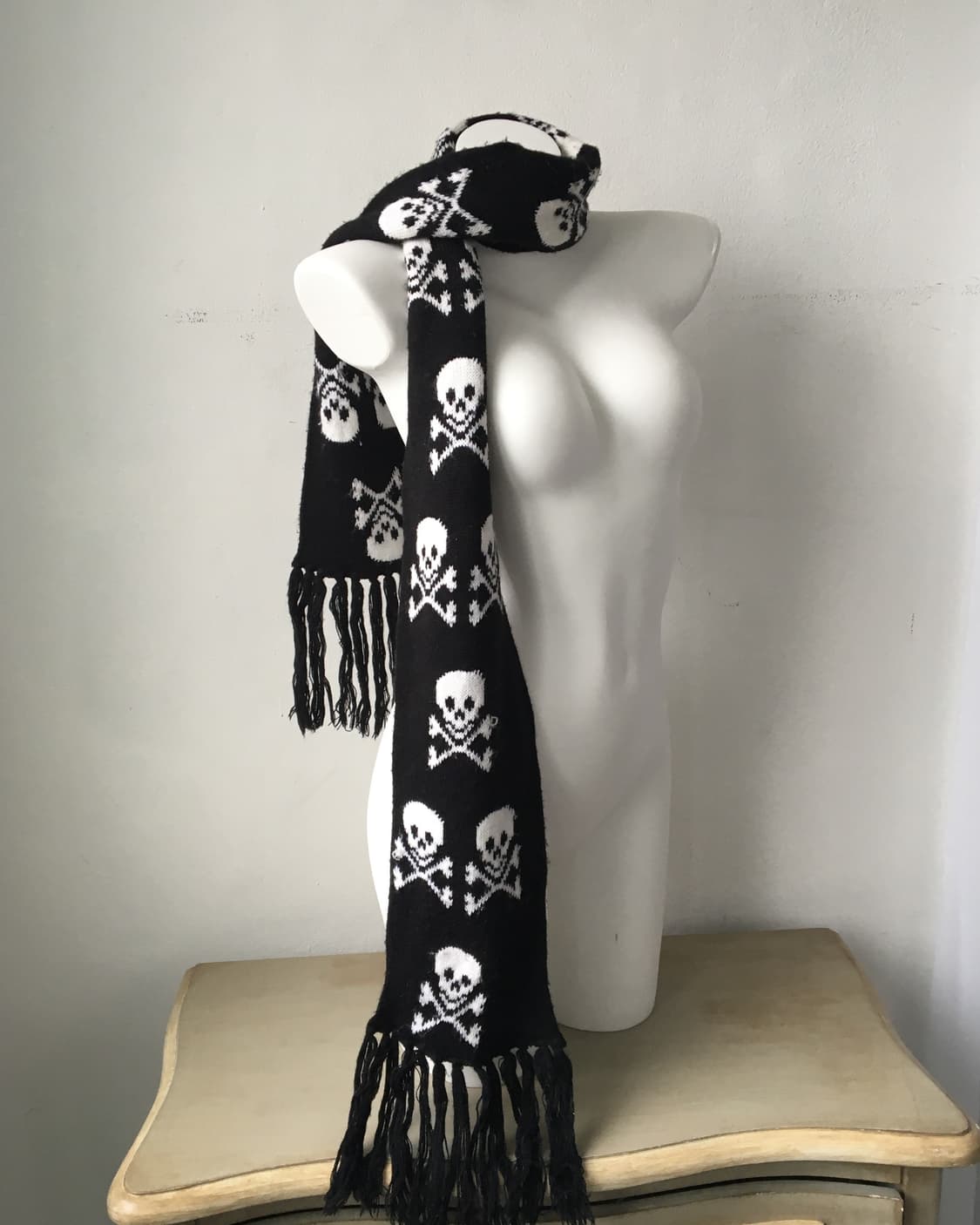  skull pattern muffler 상품이미지1