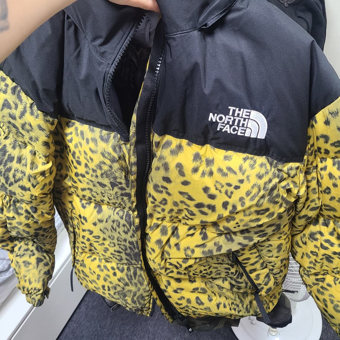 (XL105) 노스페이스 눕시 레오파드 패딩 상품이미지4