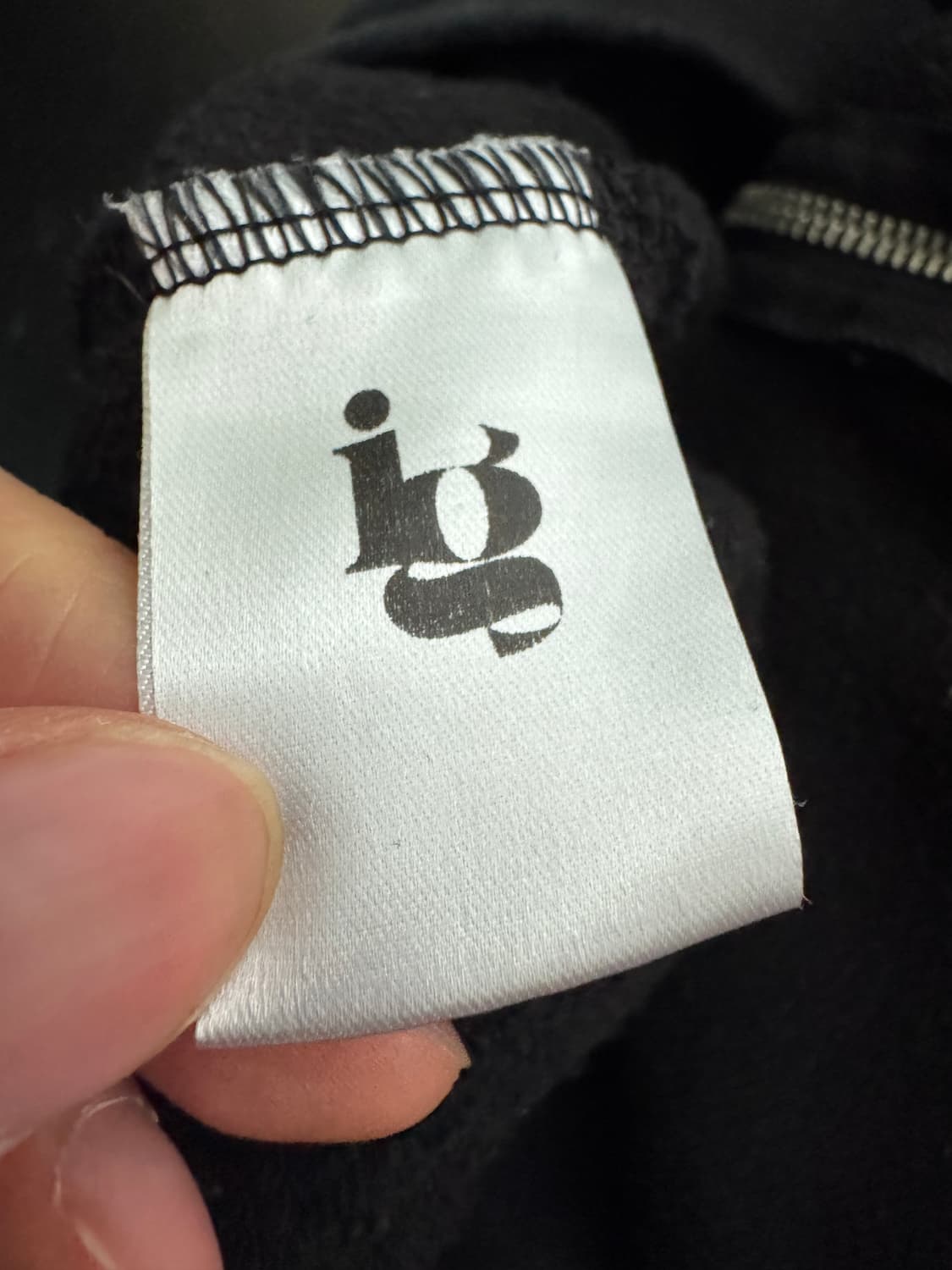 여성 일리고 시그니처 129패치 로고 후드집업 M 블랙 상품이미지5