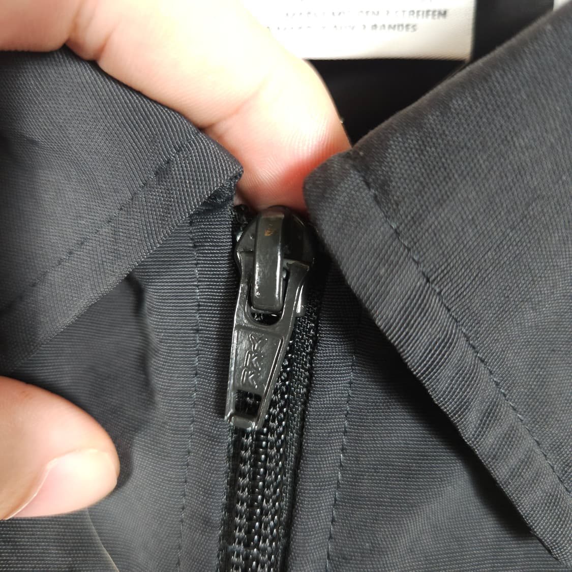 아디다스 파이어버드 배색 바람막이  상품이미지3