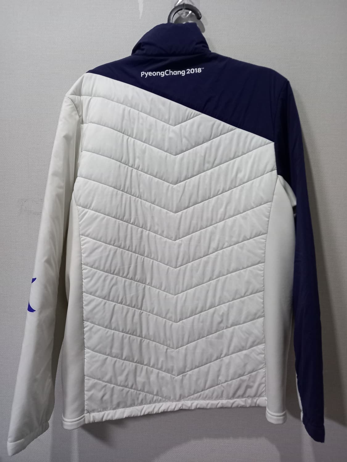 노스페이스 평창올림픽 팀코리아 경량패딩 100/L 상품이미지2