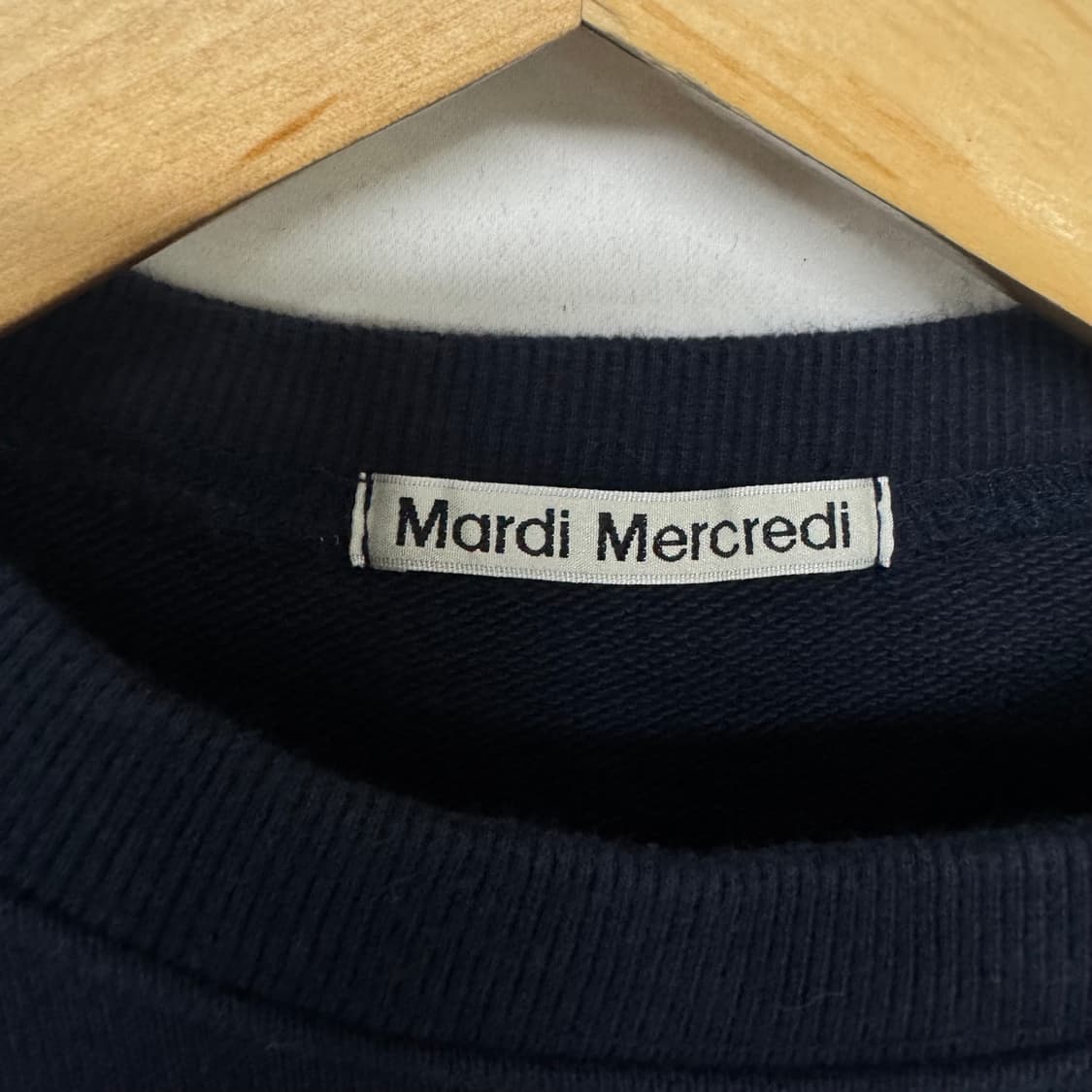 마르디메크르디 플라워 맨투맨 상품이미지3