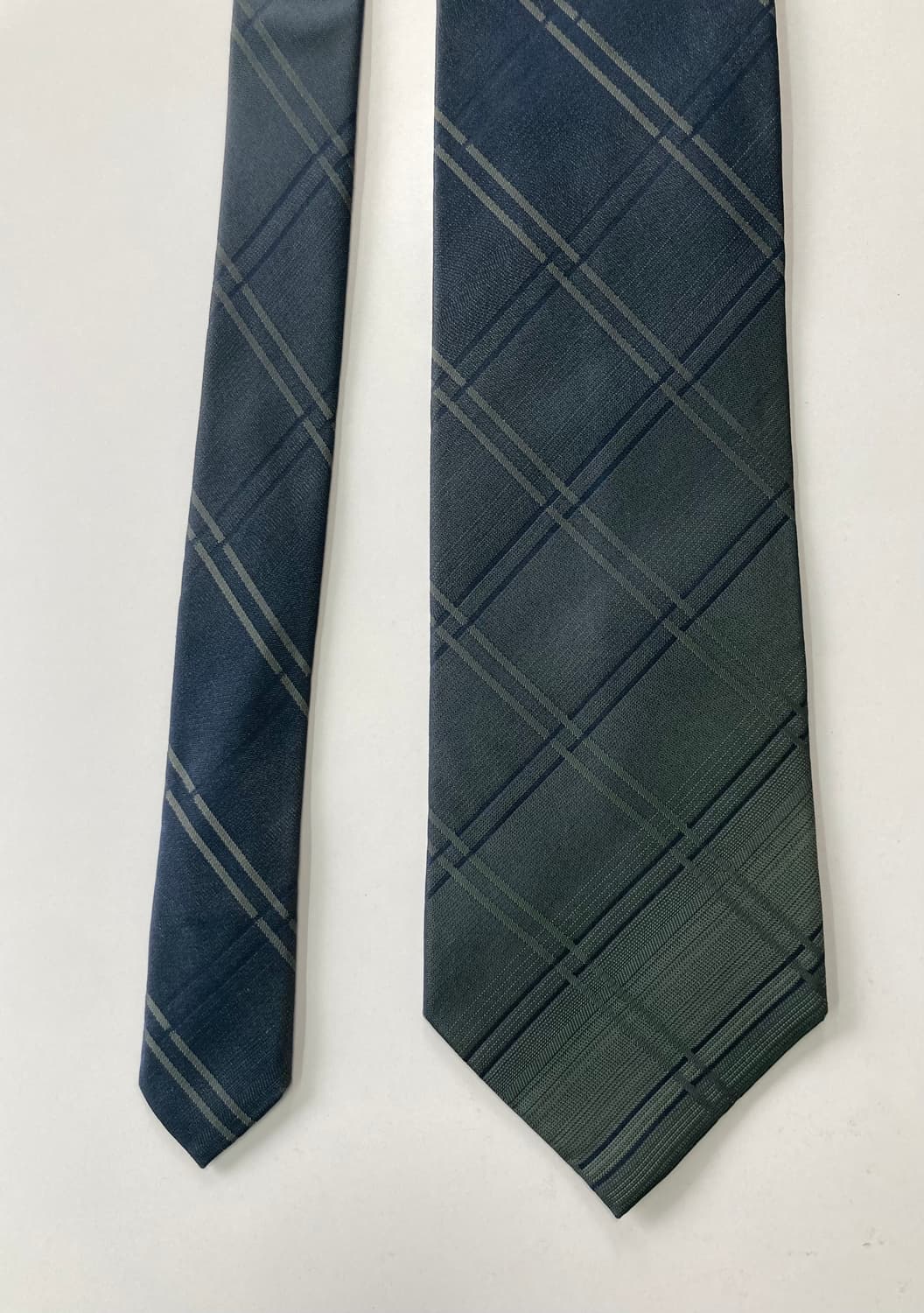 입생로랑 넥타이 상품이미지1