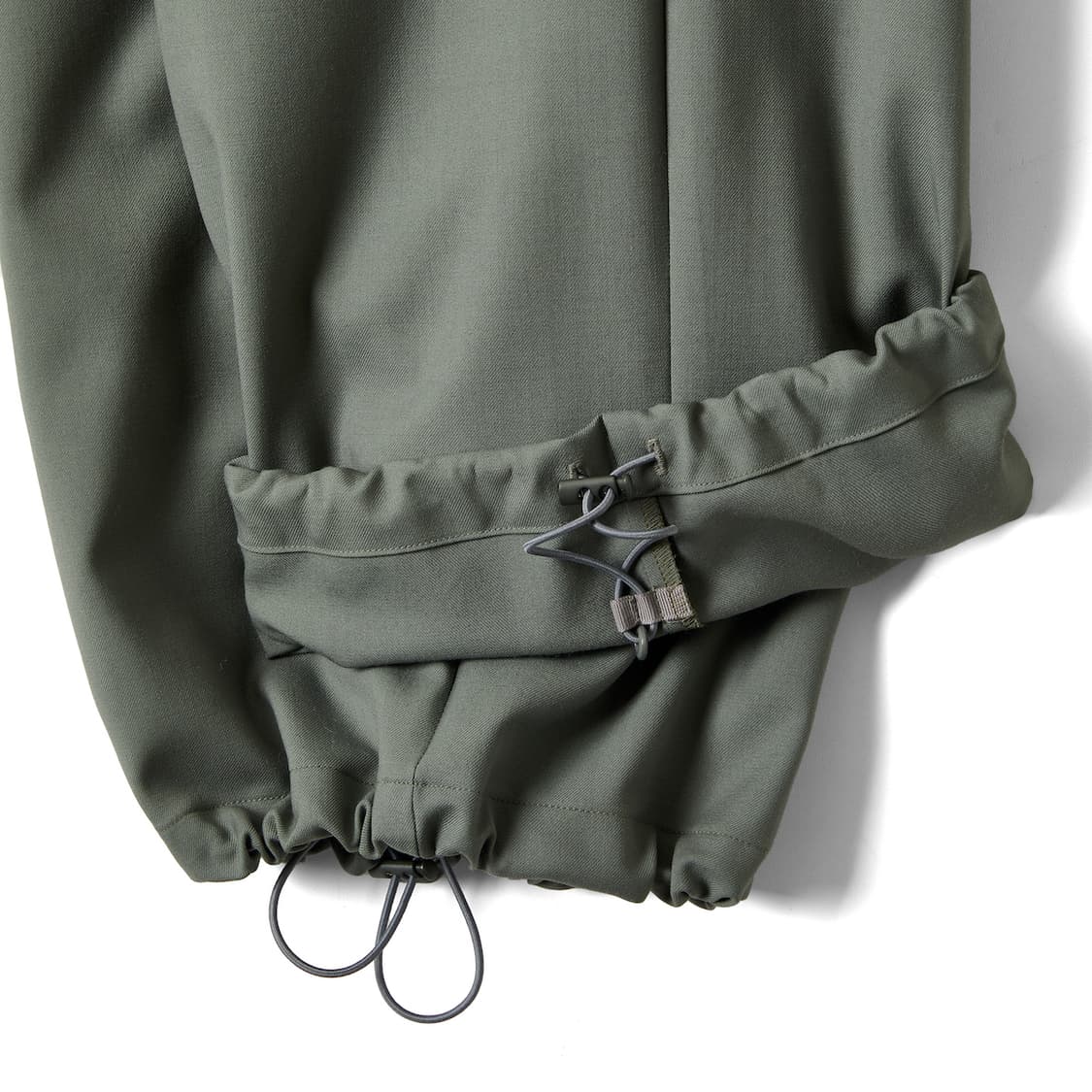 [F] 그라프페이퍼 울써지 와이드 쉐프 트랙팬츠 아가베그린 상품이미지4