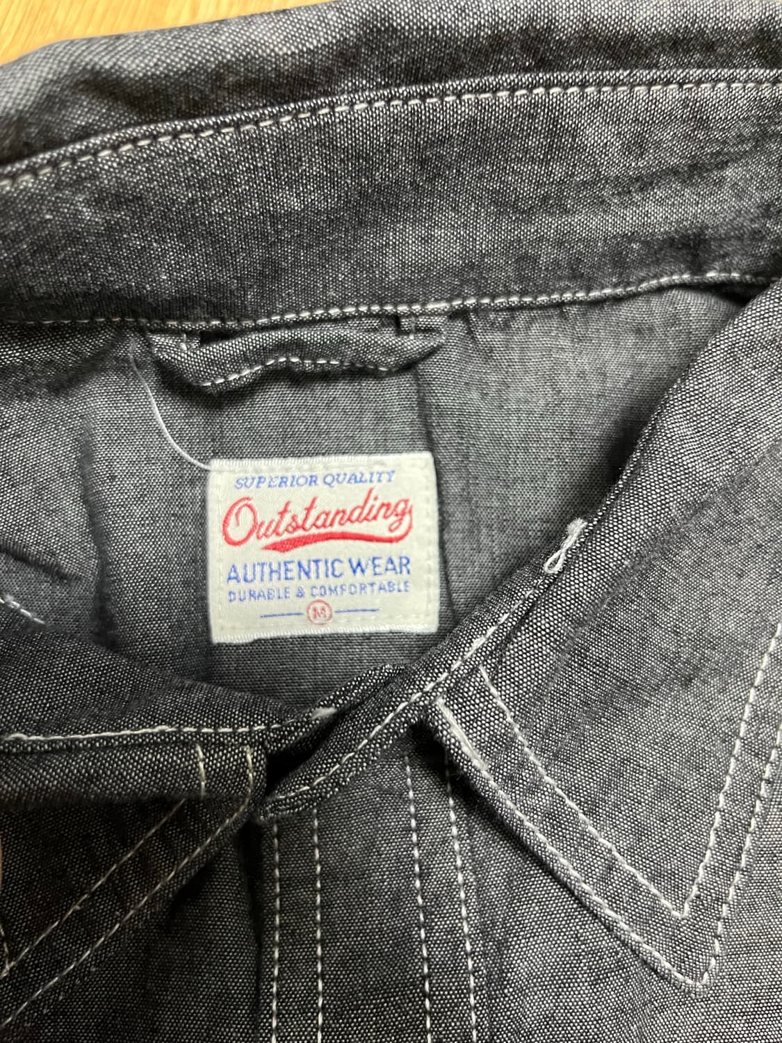 [새상품] 아웃스탠딩 트리플 스티치 샴브레이 셔츠 블랙 상품이미지4