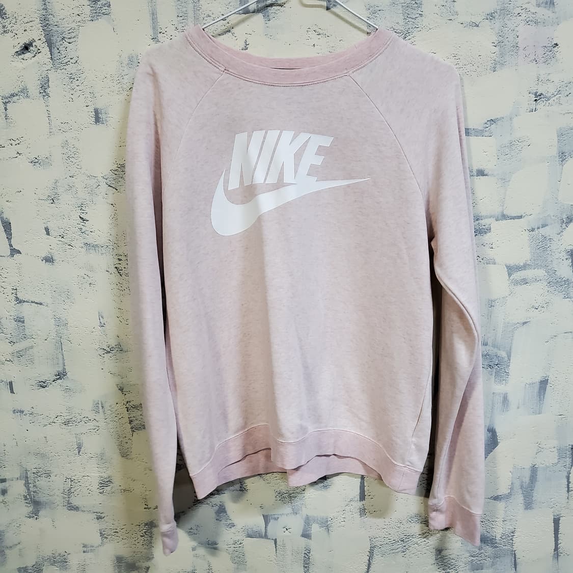 나이키 빅로고 핑크 기모 맨투맨  상품이미지1