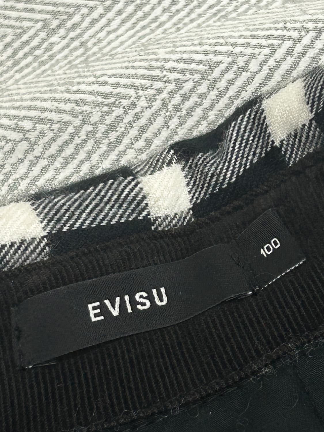 에비수 EVISU 블랙체크 누빔 점퍼 L 100 상품이미지6