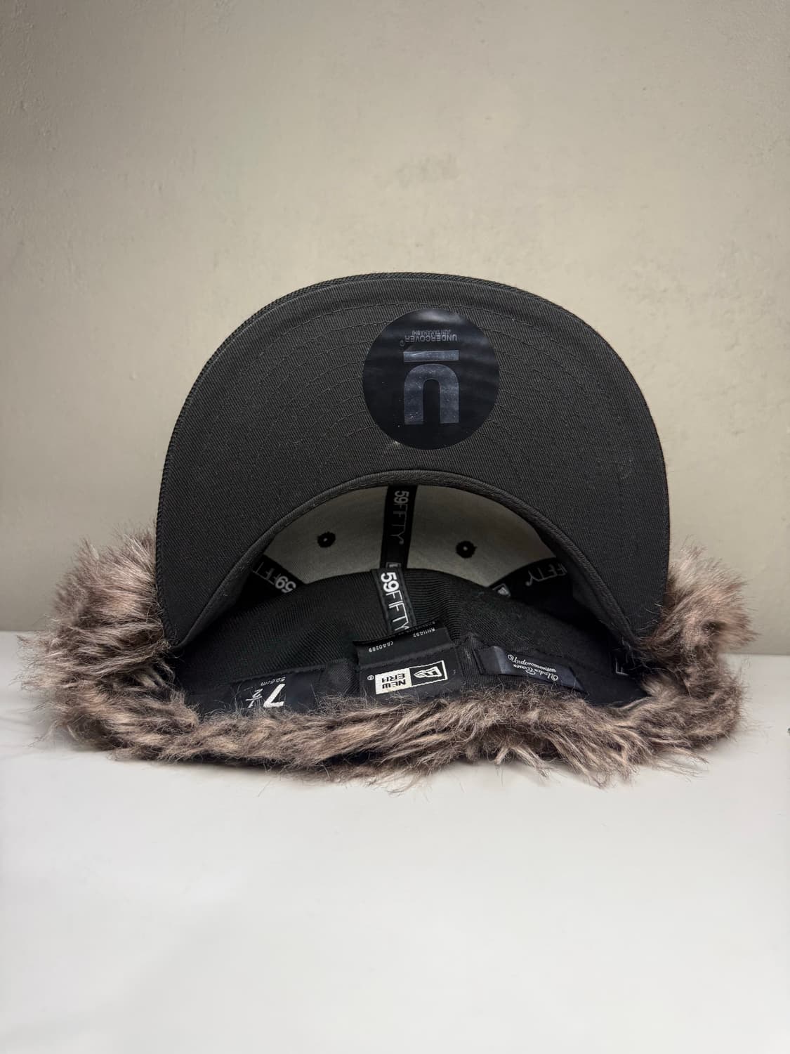 언더커버x뉴에라 no sir 플랩캡 군밤 퍼 모자 상품이미지4