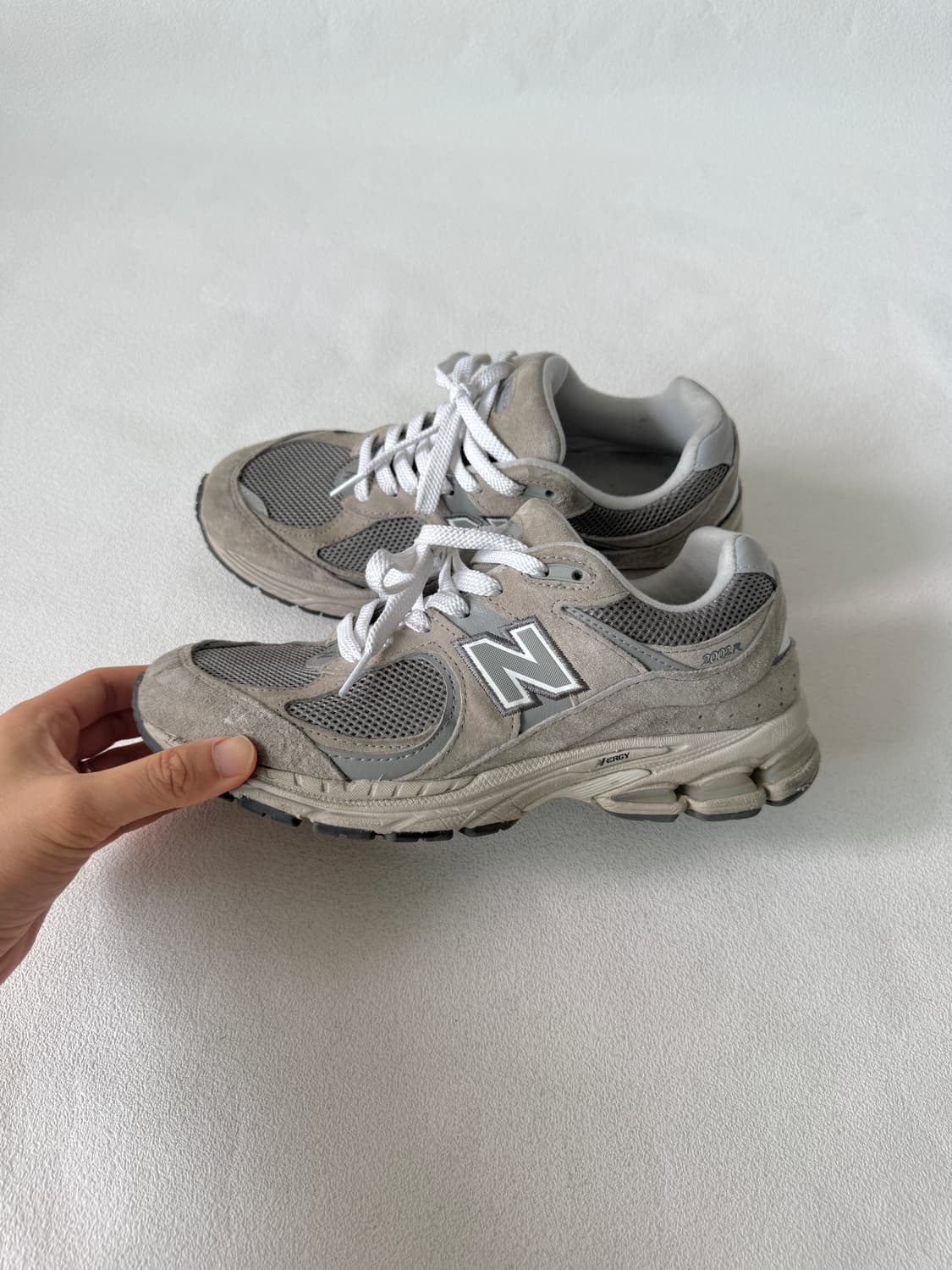 [265]뉴발란스(new balance) 2002R 상품이미지1