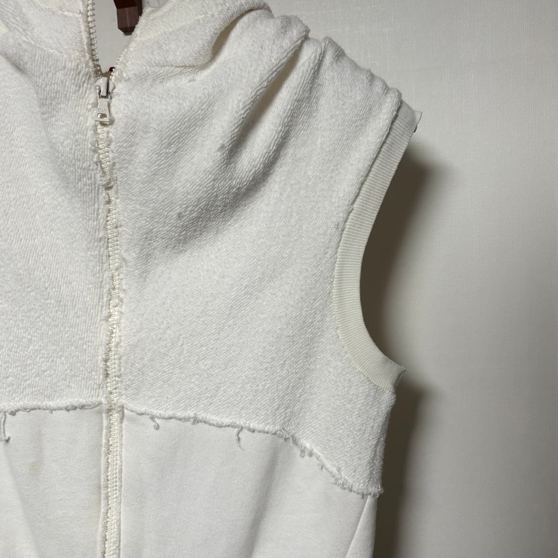 Prada sleeveless 프라다 베스트 조끼 집업 상품이미지2