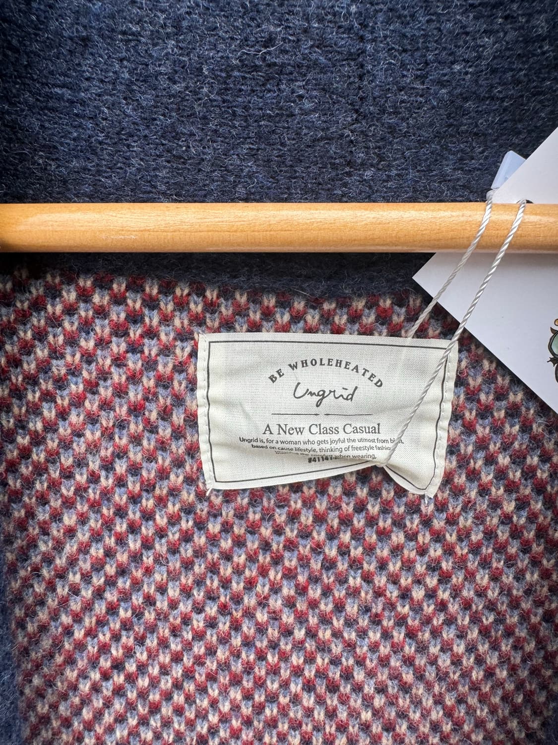 Ungrid 나바호 문양 패턴 콘쵸버튼 치마요 니트 코트 상품이미지6