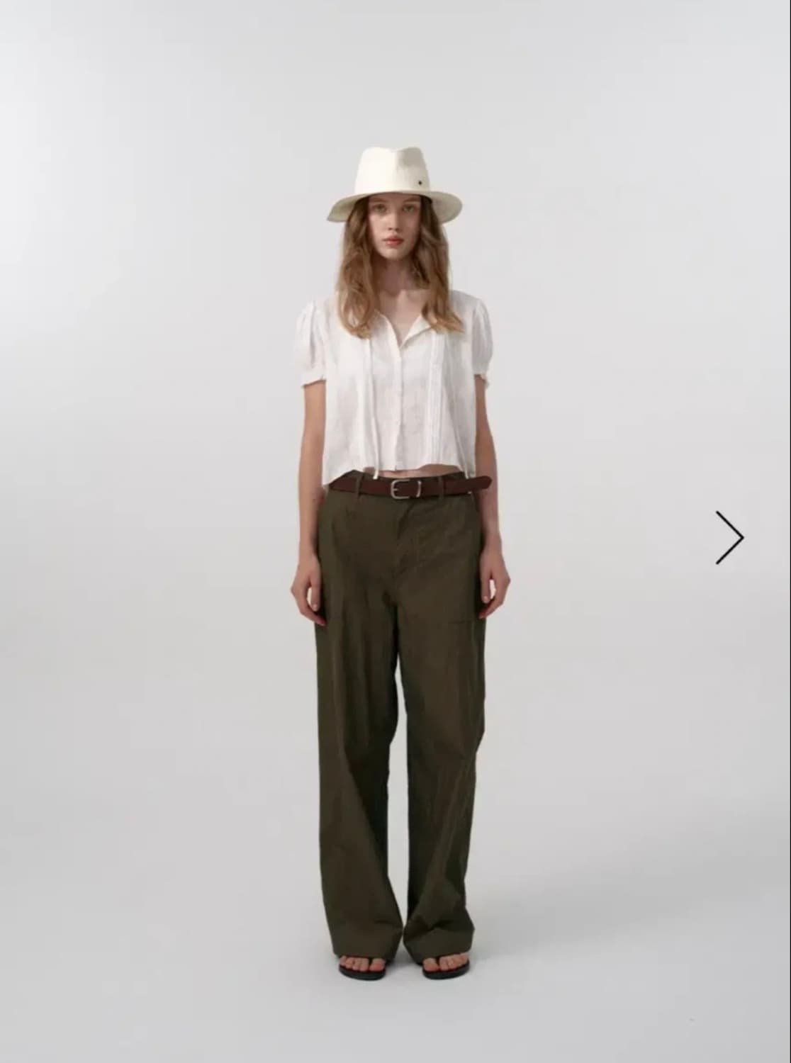 더바넷 블라우스 Arin Lace Puff Blouse 상품이미지1