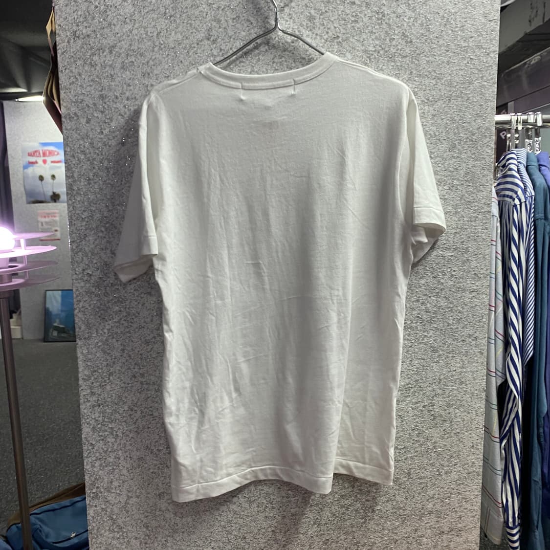 꼼데가르송 레드와펜 화이트 반팔티 B4642  상품이미지4