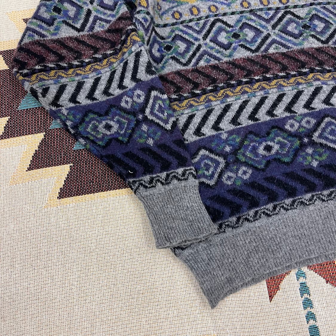 90's Vintage sweater 상품이미지4