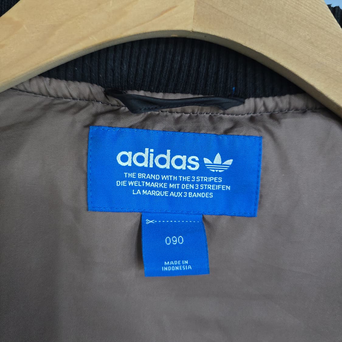 아디다스(adidas) 오리지널 미드 봄버 자켓 90 상품이미지9