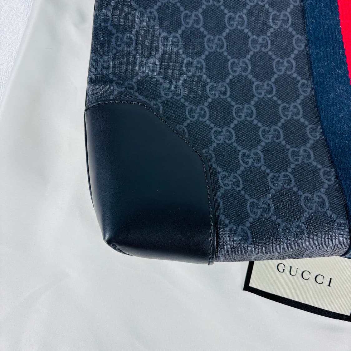 (새상품급)구찌 GG 수프림 메신저 크로스백 474139 상품이미지3