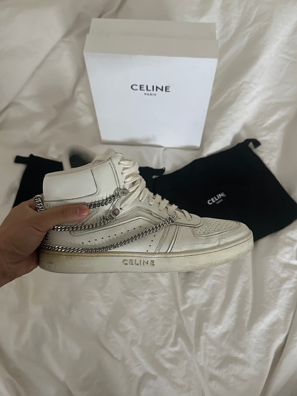 셀린느 체인 하이탑 스니커즈 상품이미지1