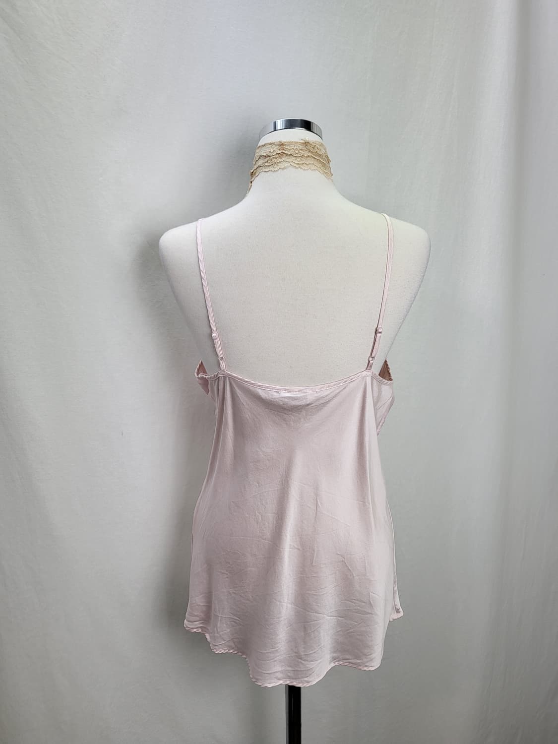 빈티지 베이비 핑크 꽃자수 새틴 슬립 탑 상품이미지2