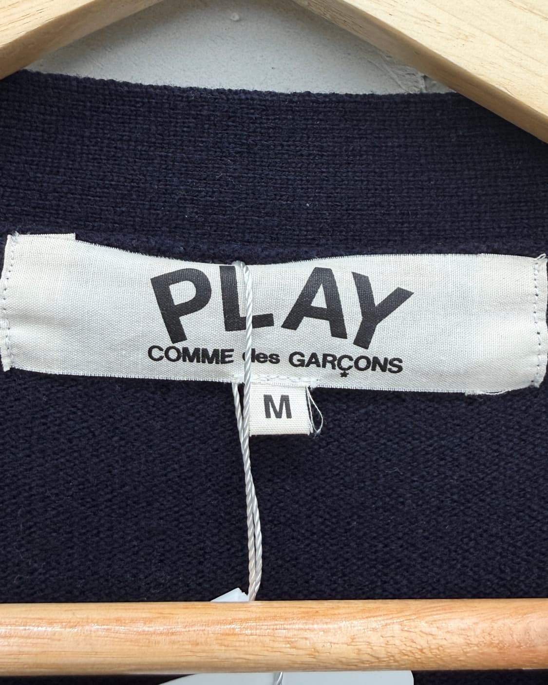 꼼데가르송 골드 와펜 울 니트 가디건 상품이미지4