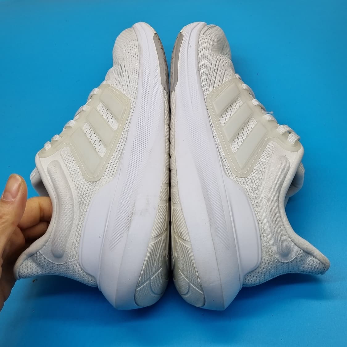 아디다스 울트라바운스 운동화250  상품이미지5