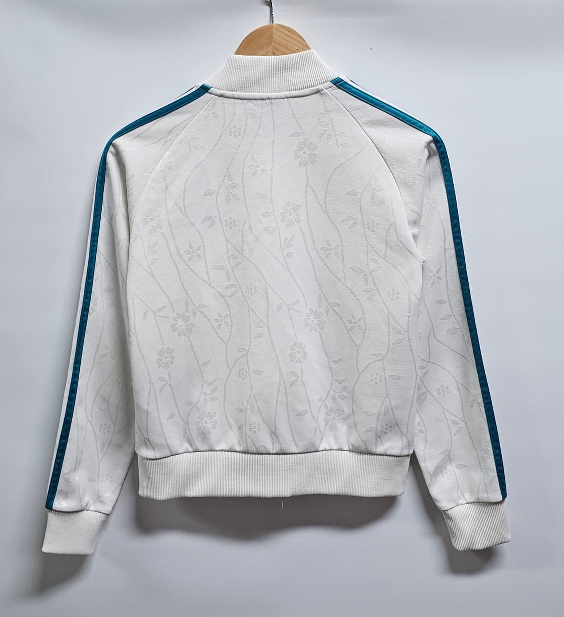 아디다스 여성 플라워 자카드 져지 85 상품이미지2