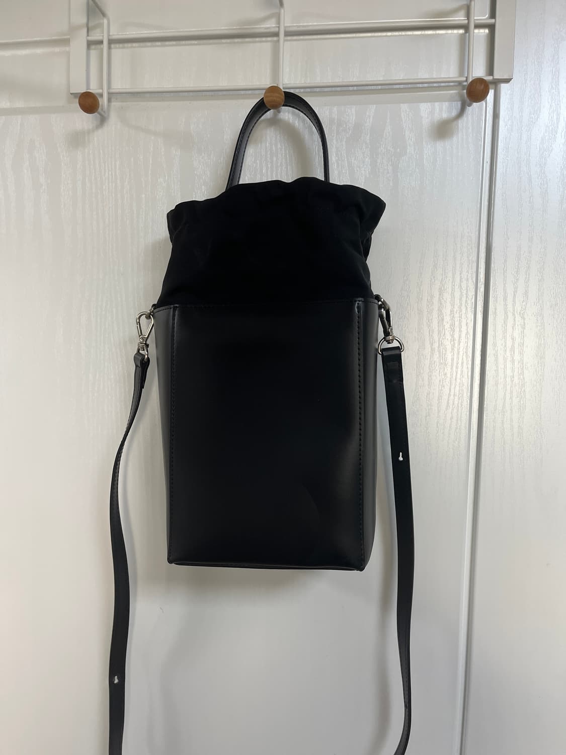 뮤니에 큐브백 블랙 (크로스,토트 가능) 상품이미지7