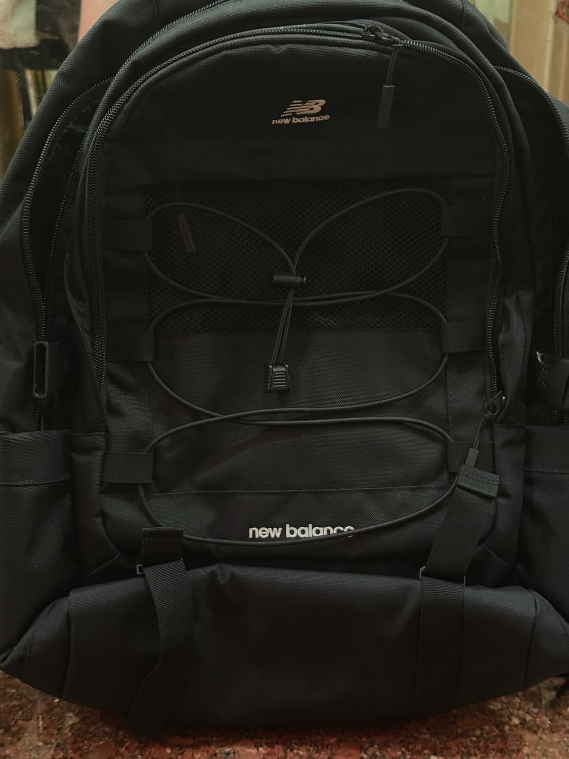 뉴발란스 백팩 상품이미지1