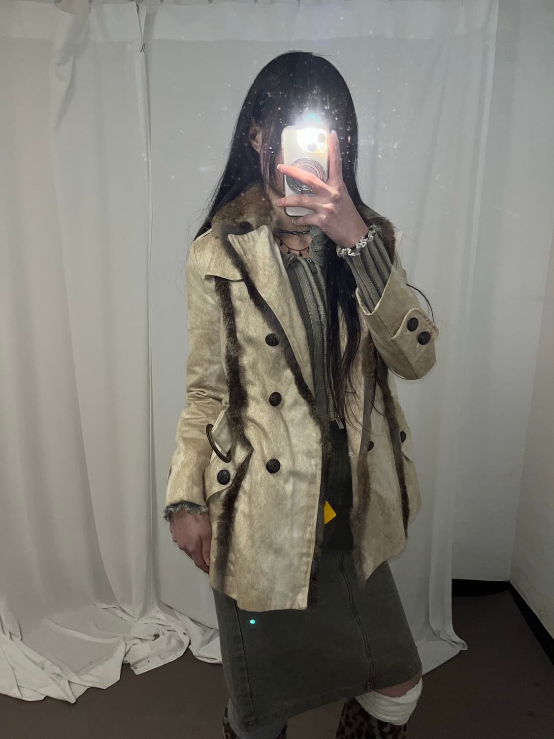 베이지 래빗퍼 트리밍 코트 상품이미지7