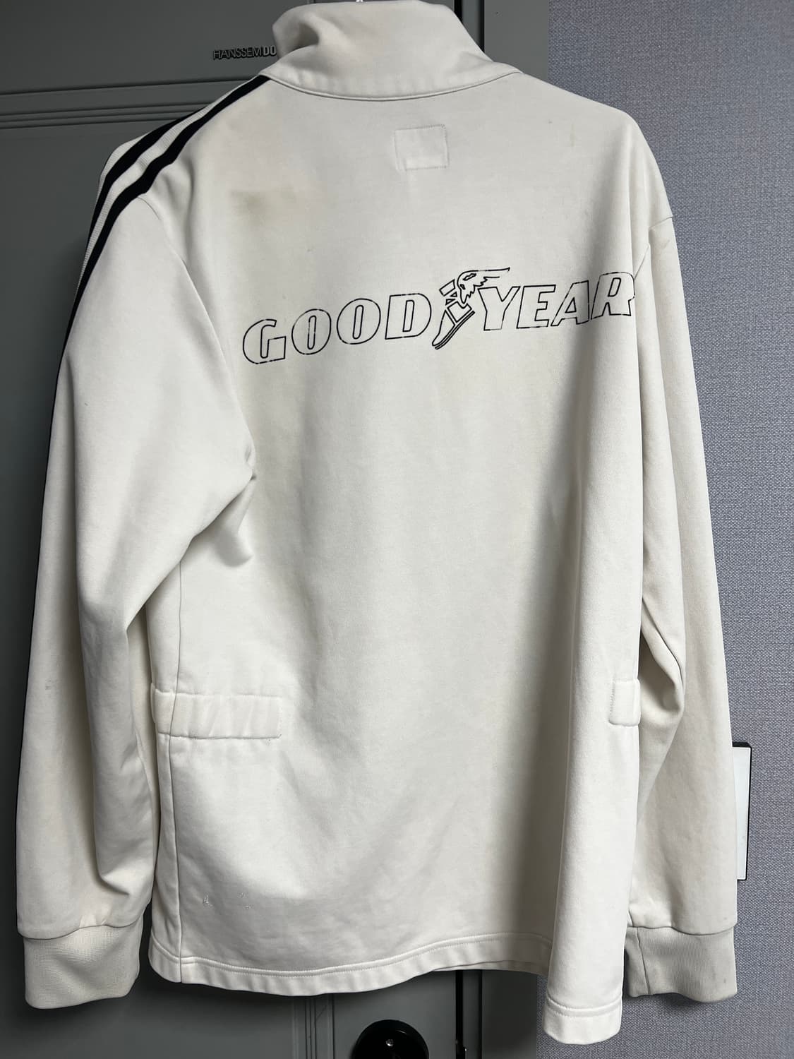 아디다스 굿이어 산레모 트랙탑 져지 자켓 흰/검 상품이미지3