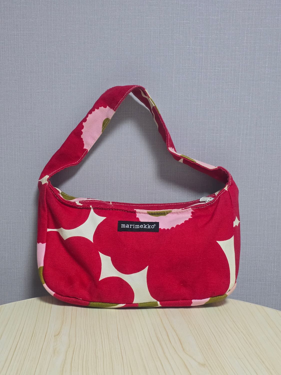 마리메코 플라워 도트 토트백  상품이미지1