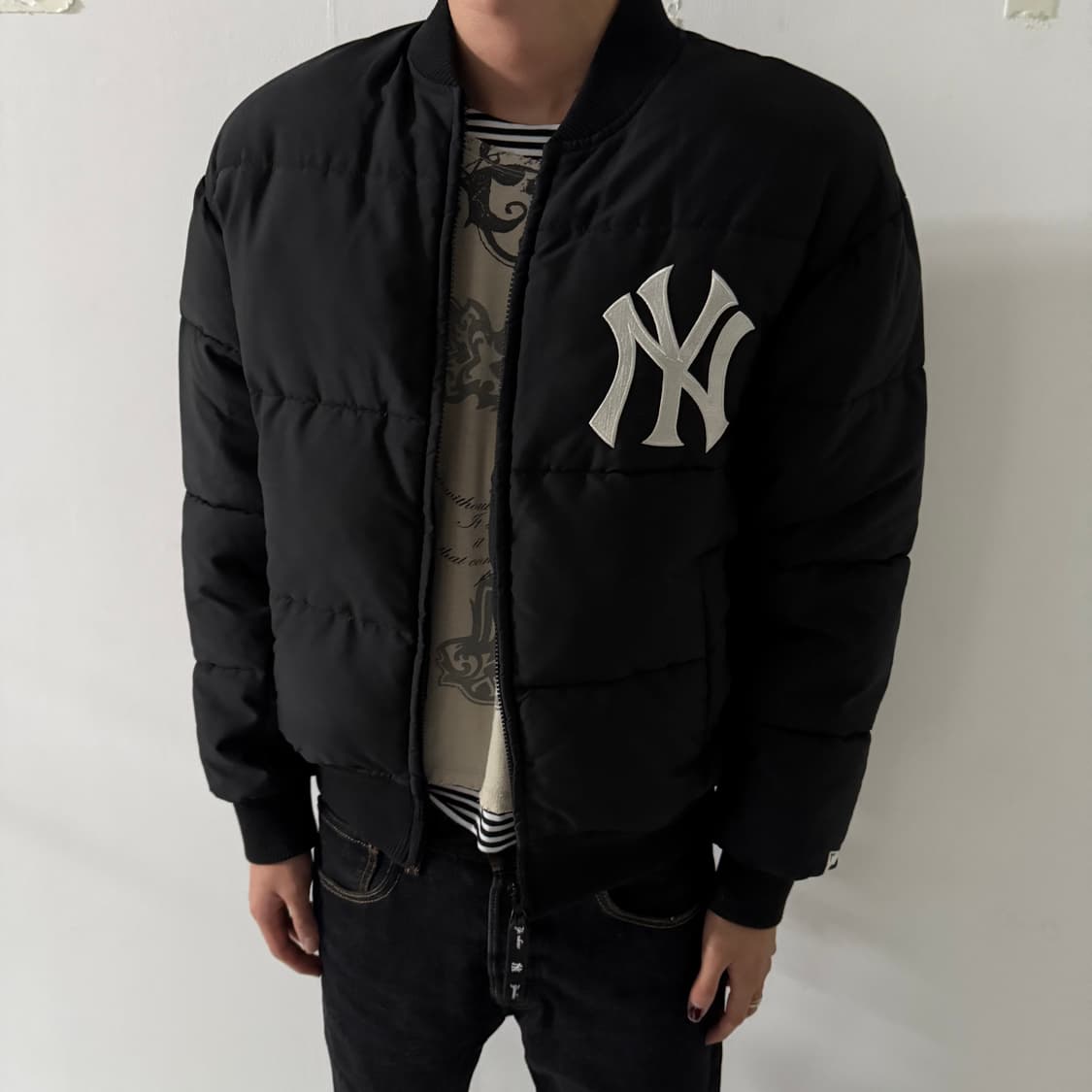 뉴에라 뉴욕양키즈 패딩자켓  상품이미지3