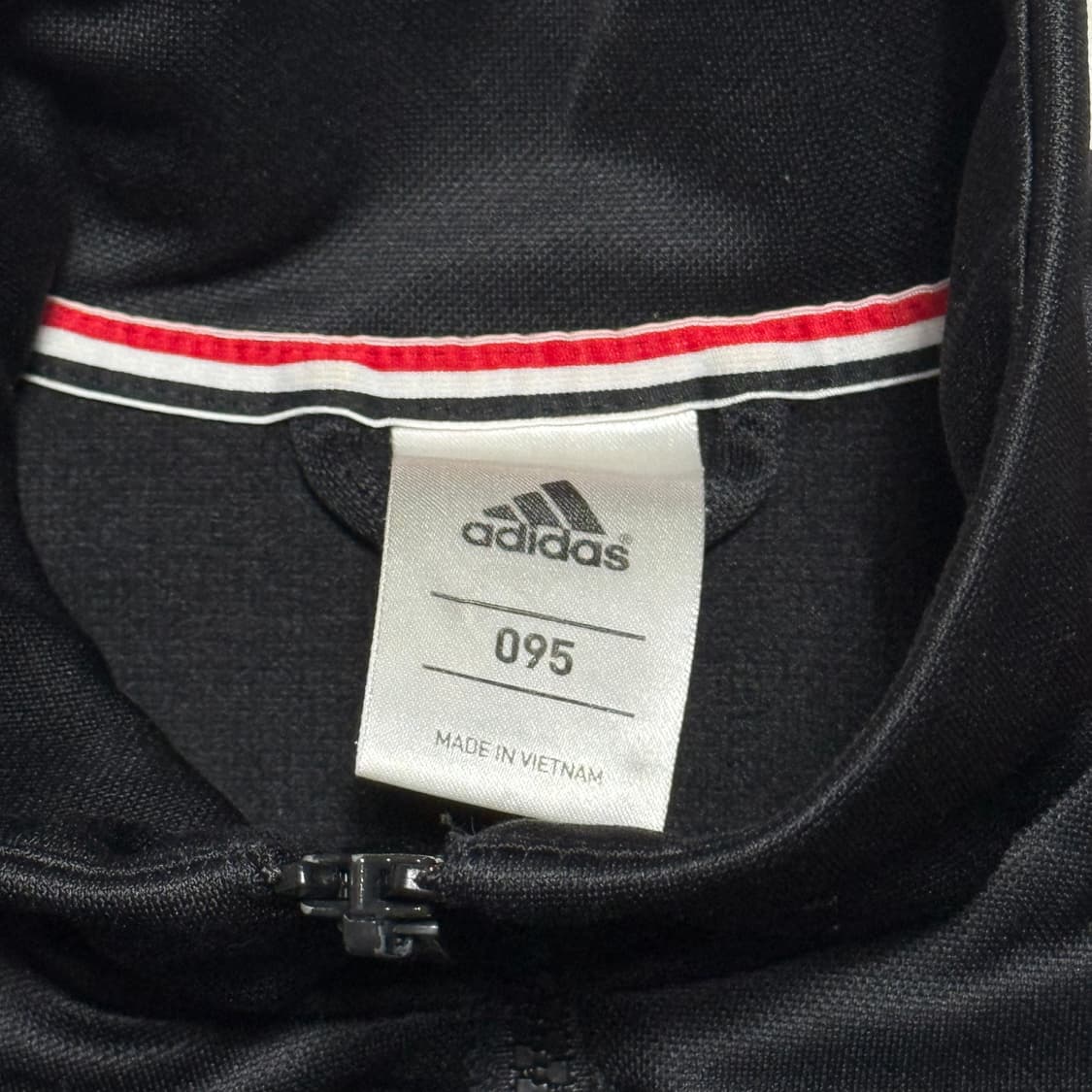 95 아디다스 맨체스터유나이티드 레드라인 블랙 트랙탑 상품이미지4